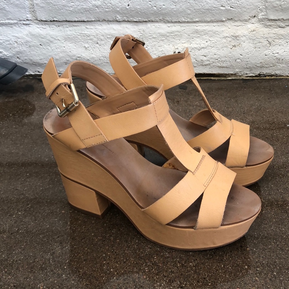 Zara peach nude platform sandals leather
